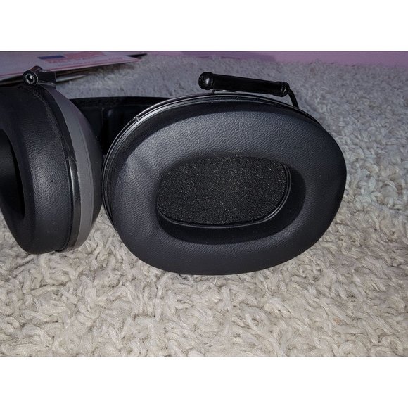 Venture Gear Hearing Protection Earmuffs - Picture 6 of 7